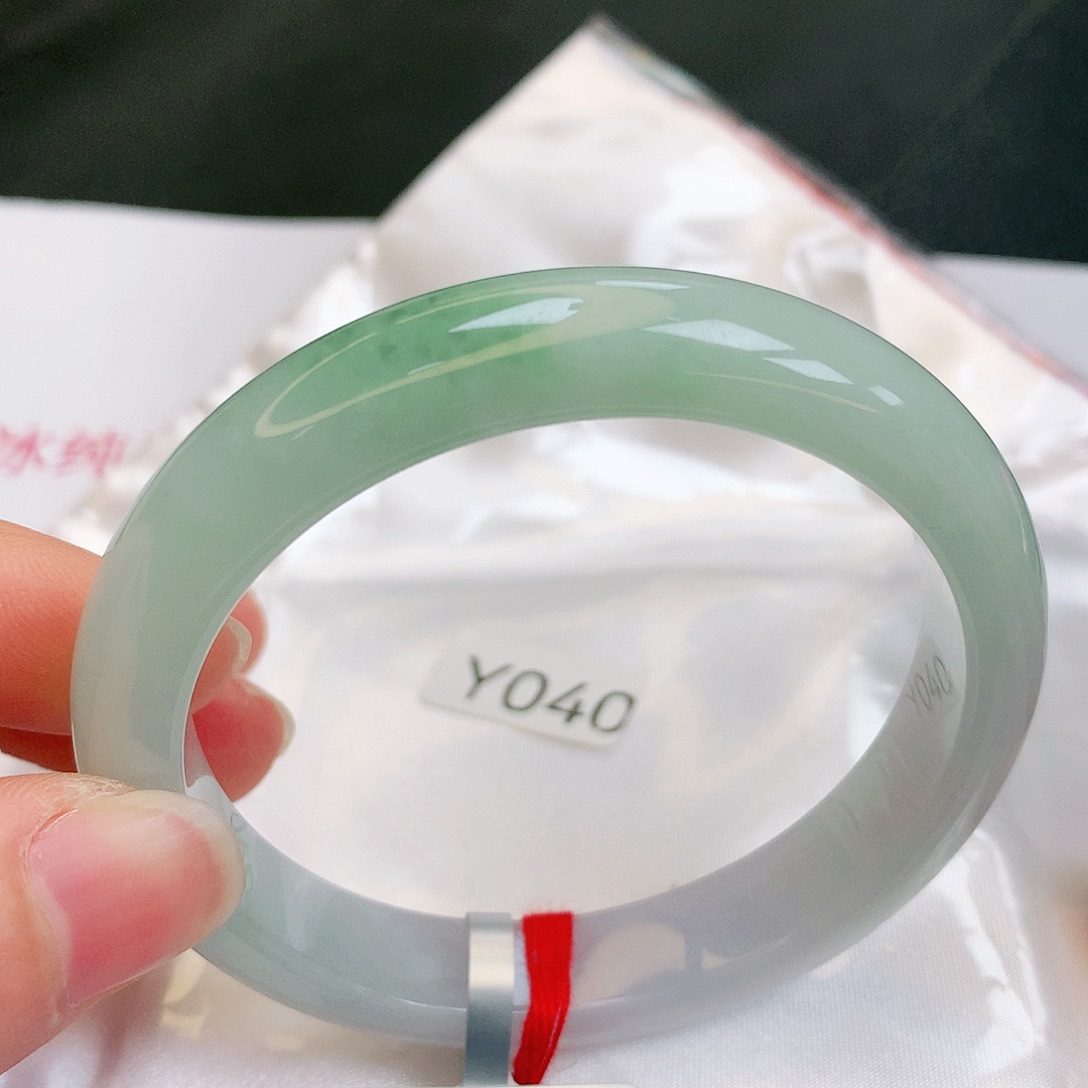 【闪购商品】翡翠手镯未镶嵌缅甸天然a货翡翠