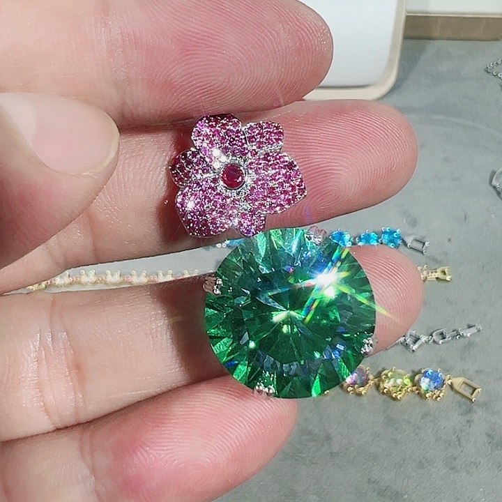 非金属无红色满钻大宝贝