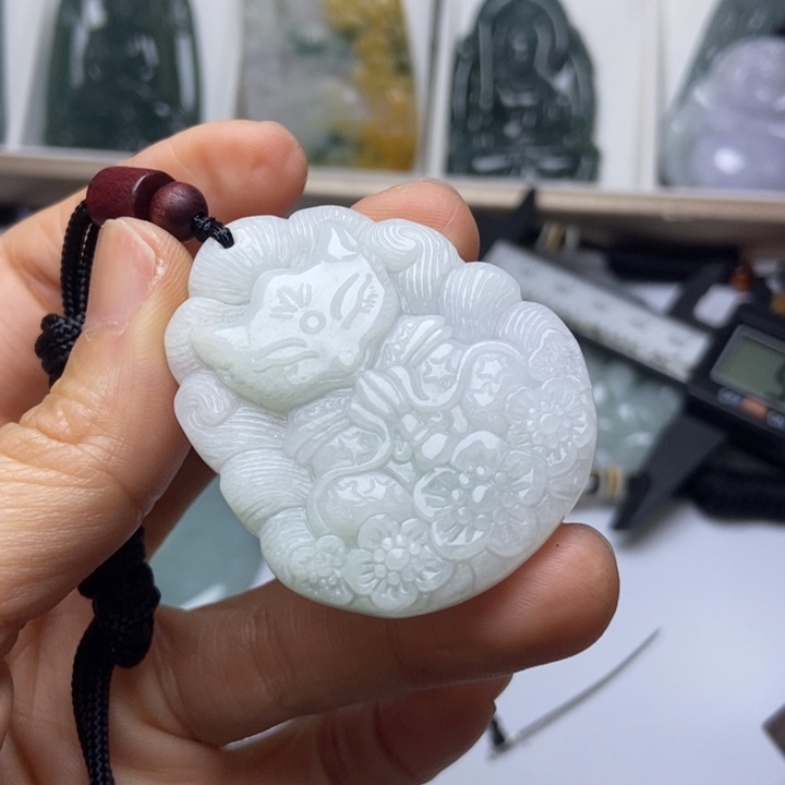 翡翠未镶嵌挂件翡翠