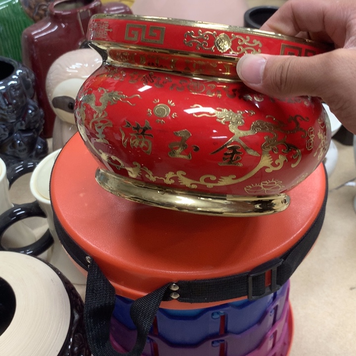 摆件C****y陶瓷艺术。。。。。