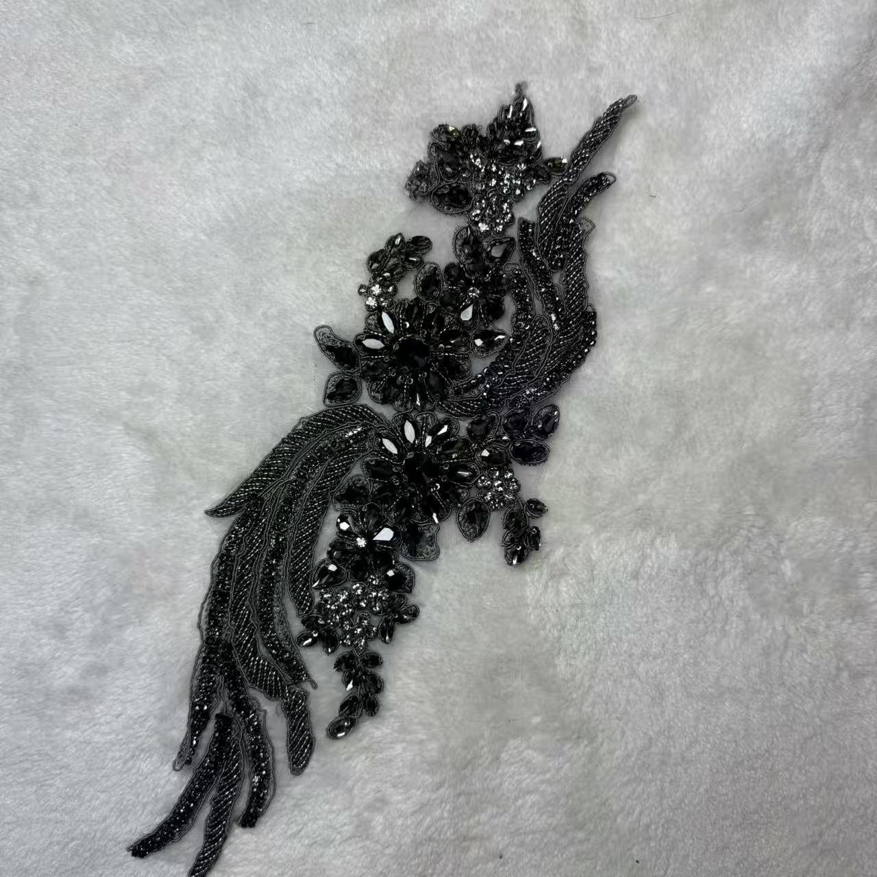 立体刺绣钉珠蕾丝花朵贴布用于礼服西装皮草等服装辅料DIY