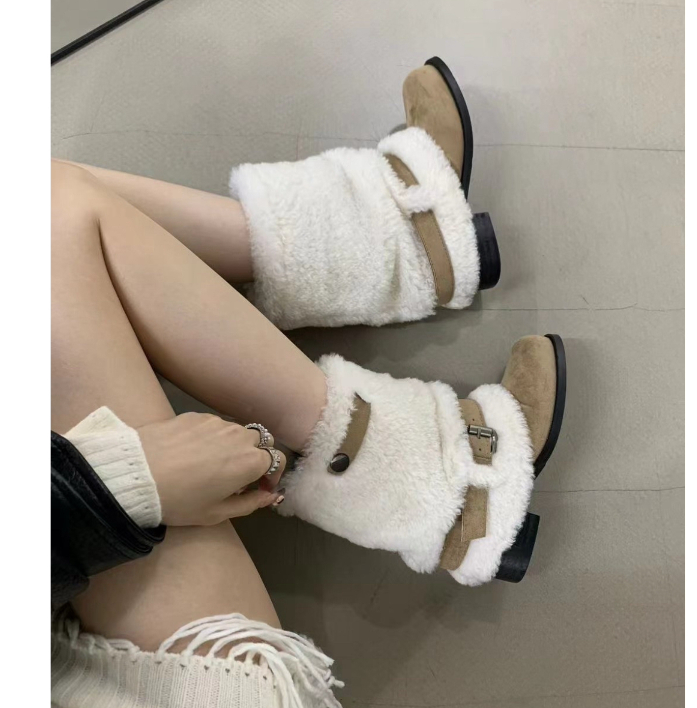 【XU·JING】骑士盘扣款毛毛套桶靴高跟鞋短筒靴