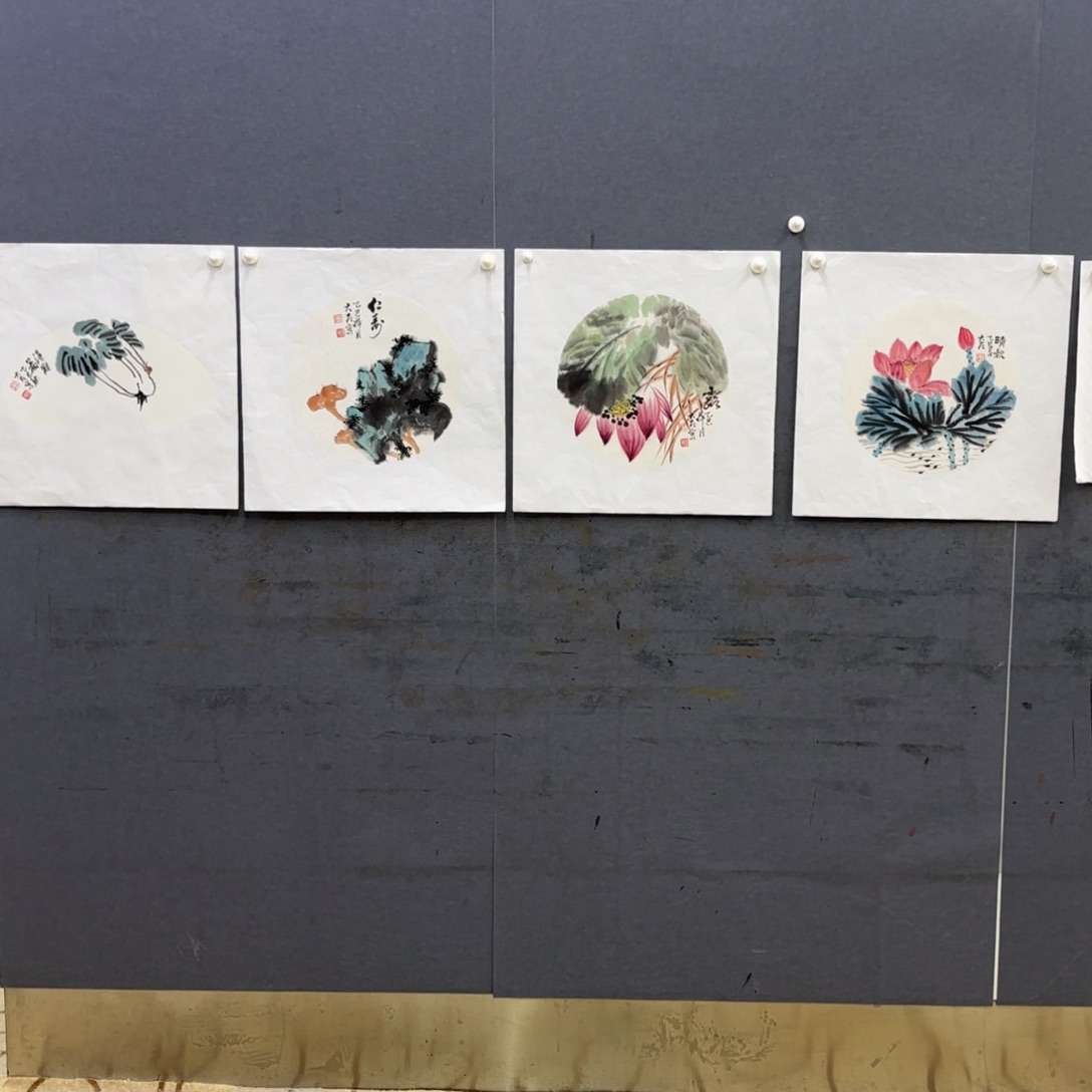 卡***师国画卡纸的制作方法是用