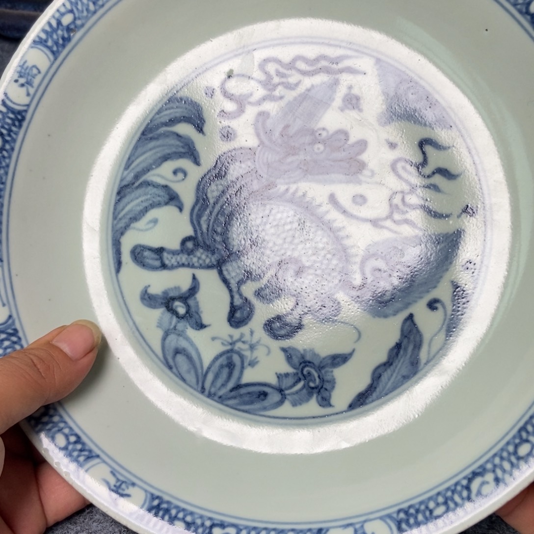 L***.摆件陶瓷工艺美术精品博览