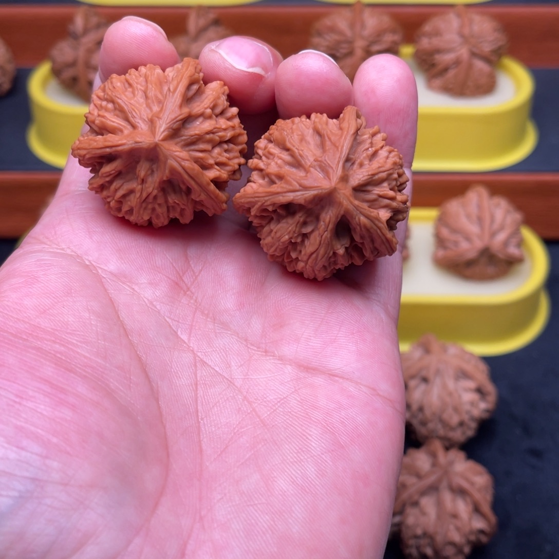 勇***9核桃手串/手链玉龙粗筋