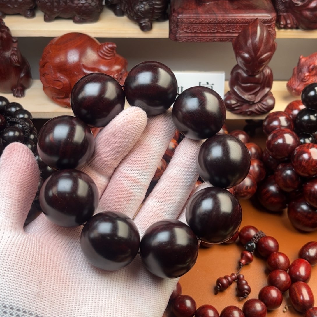 染料紫檀（血檀）3.0老泥料-多样性发其一