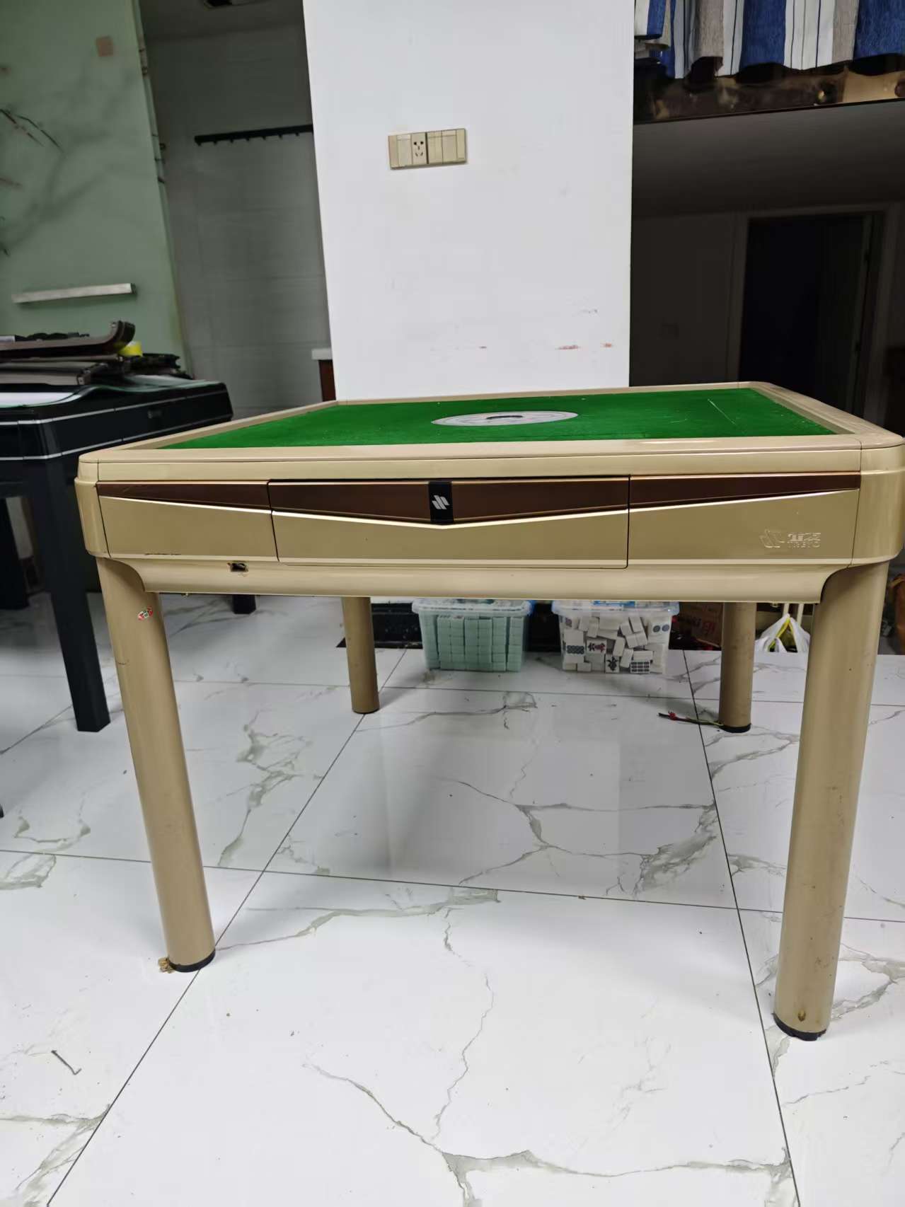 50-四口麻将桌香槟色