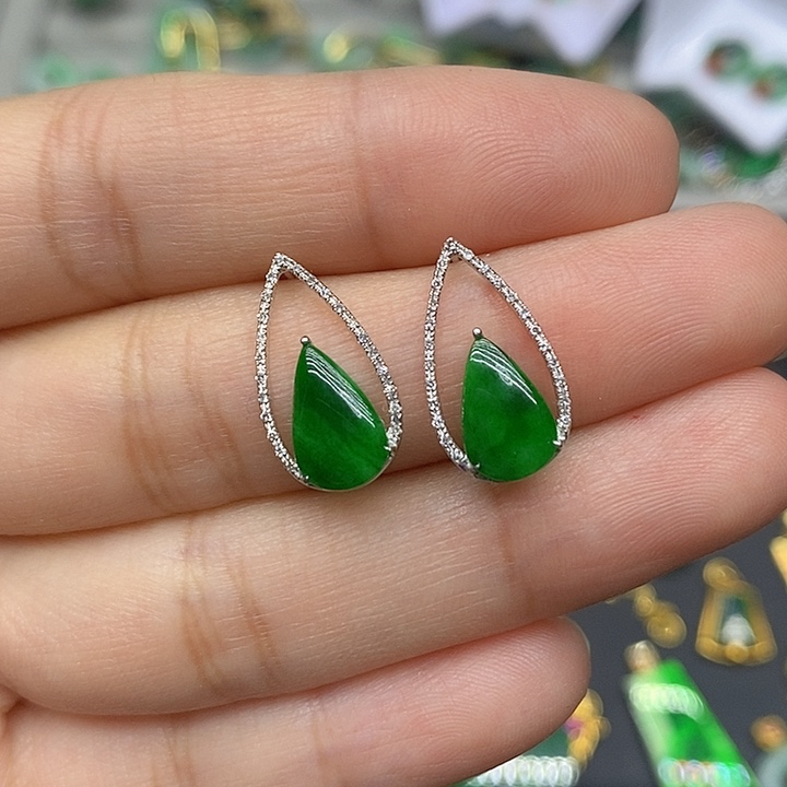 翡翠耳饰18K金镶嵌天然翡翠