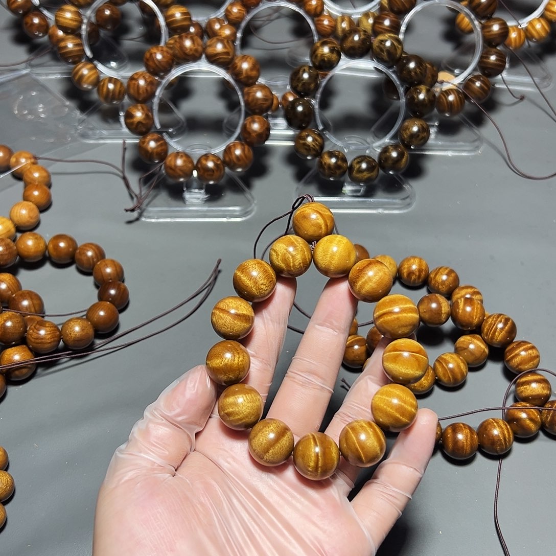 金丝楠金丝楠小叶桢楠1.8黄金底水波