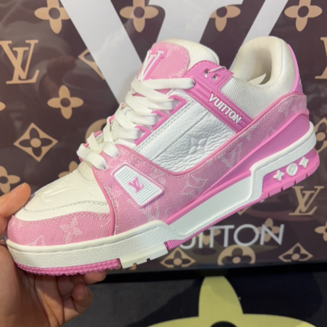 99新 LouisVuitton/路易威登 25新款白粉牛仔trainer板鞋