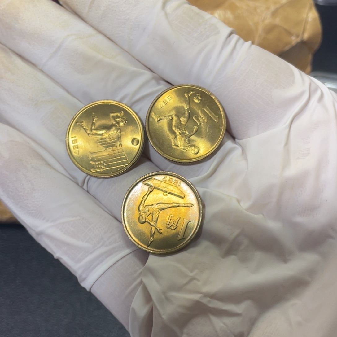 其他普通金属迭**霸六运会一套