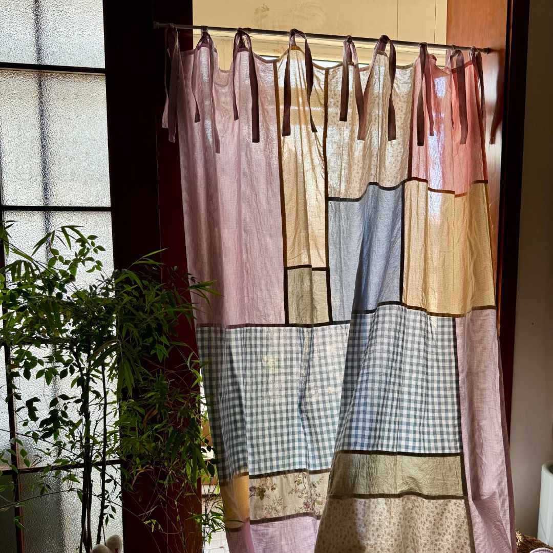 LY2605法式多彩拼布纯棉系带半遮光窗帘160*260