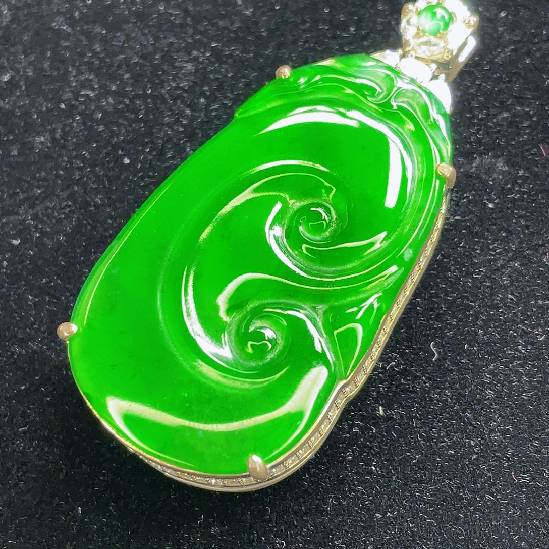 翡翠未镶嵌吊坠(不含链)