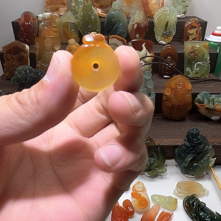 国石岫玉.平安扣.小吊坠