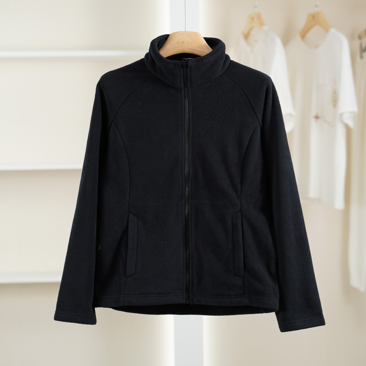 麦迪尚品【伯】5120148 秋冬时尚保暖立领内搭外穿两用上衣品牌撤柜