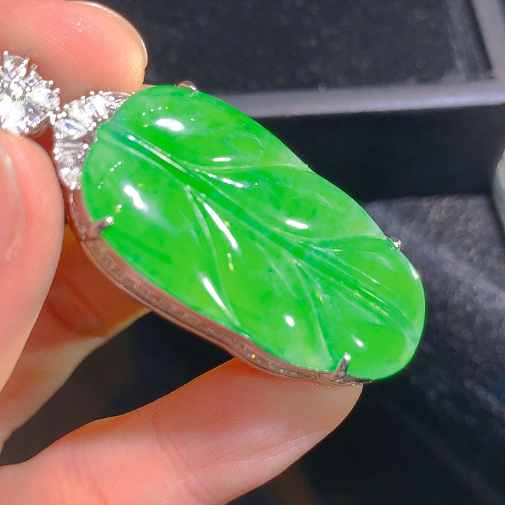 【闪购商品】翡翠颈饰未镶嵌翡翠