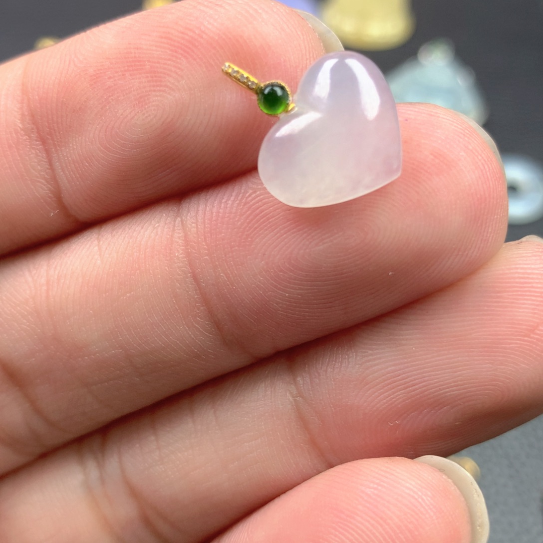 【闪购商品】颈饰18K金镶嵌翡翠翡翠