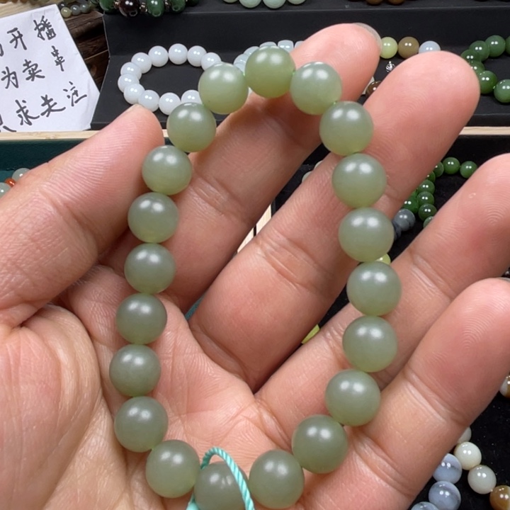 和田玉手串未镶嵌