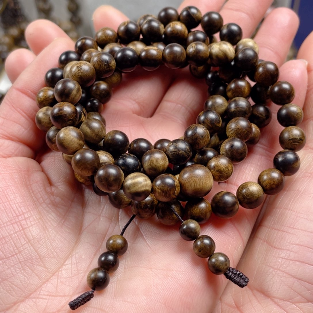 沉香手串长*越南芽庄老白棋玉化老料樱子瘤疤水波纹