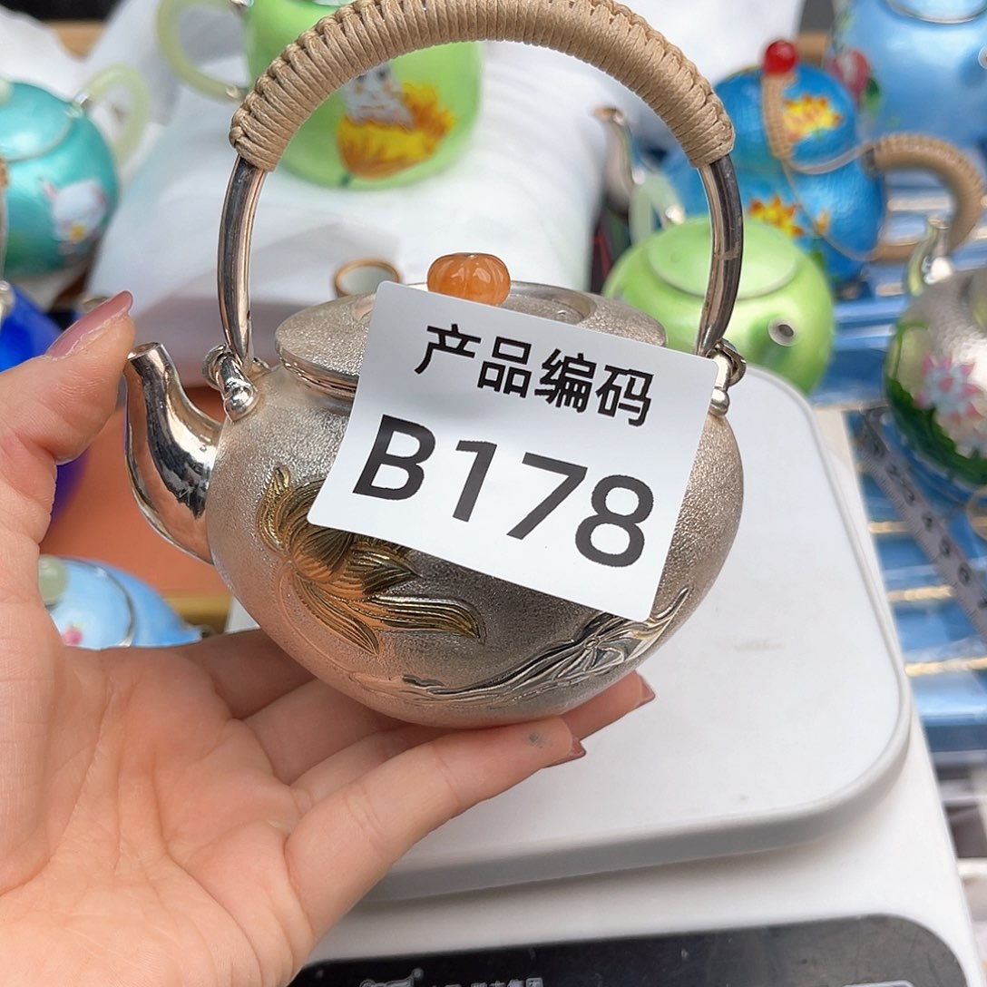 瓷片哦哦哦哦哦哦哦哦