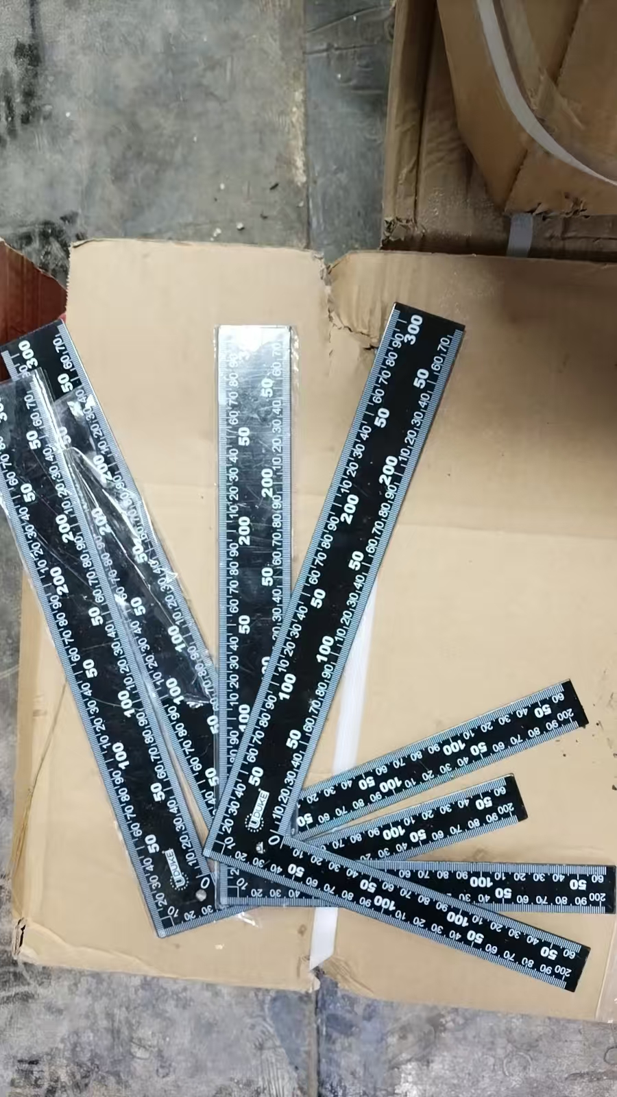 黑色直角尺200*300不锈钢加厚角尺木工拐尺