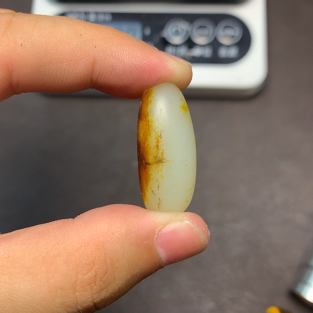 和田玉（糖玉）未镶嵌挂件