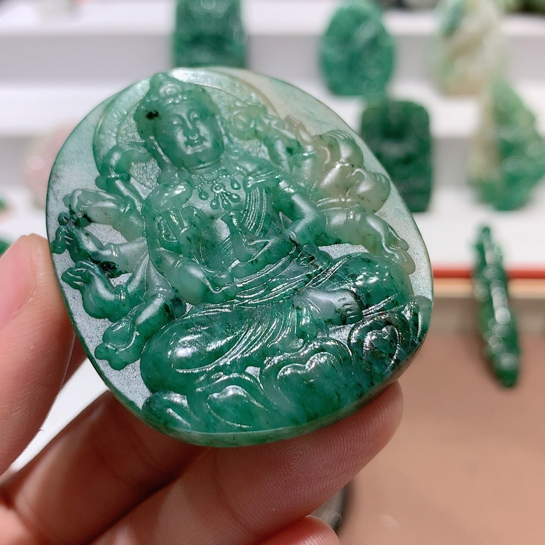 独山玉挂件未镶嵌