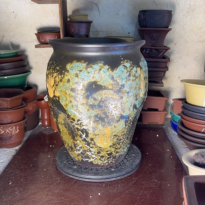 紫砂花盆，手工制作