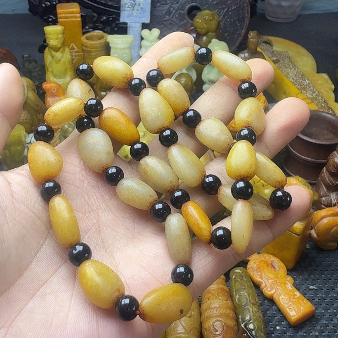 白玉菩提吊坠。。。