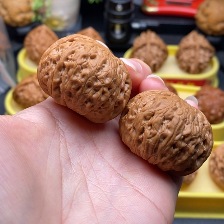 【闪购商品】文玩核桃吊坠清**月铁锤