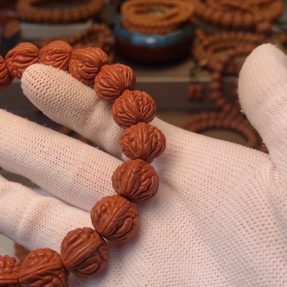 勉***荣手串桃核秦岭龙纹