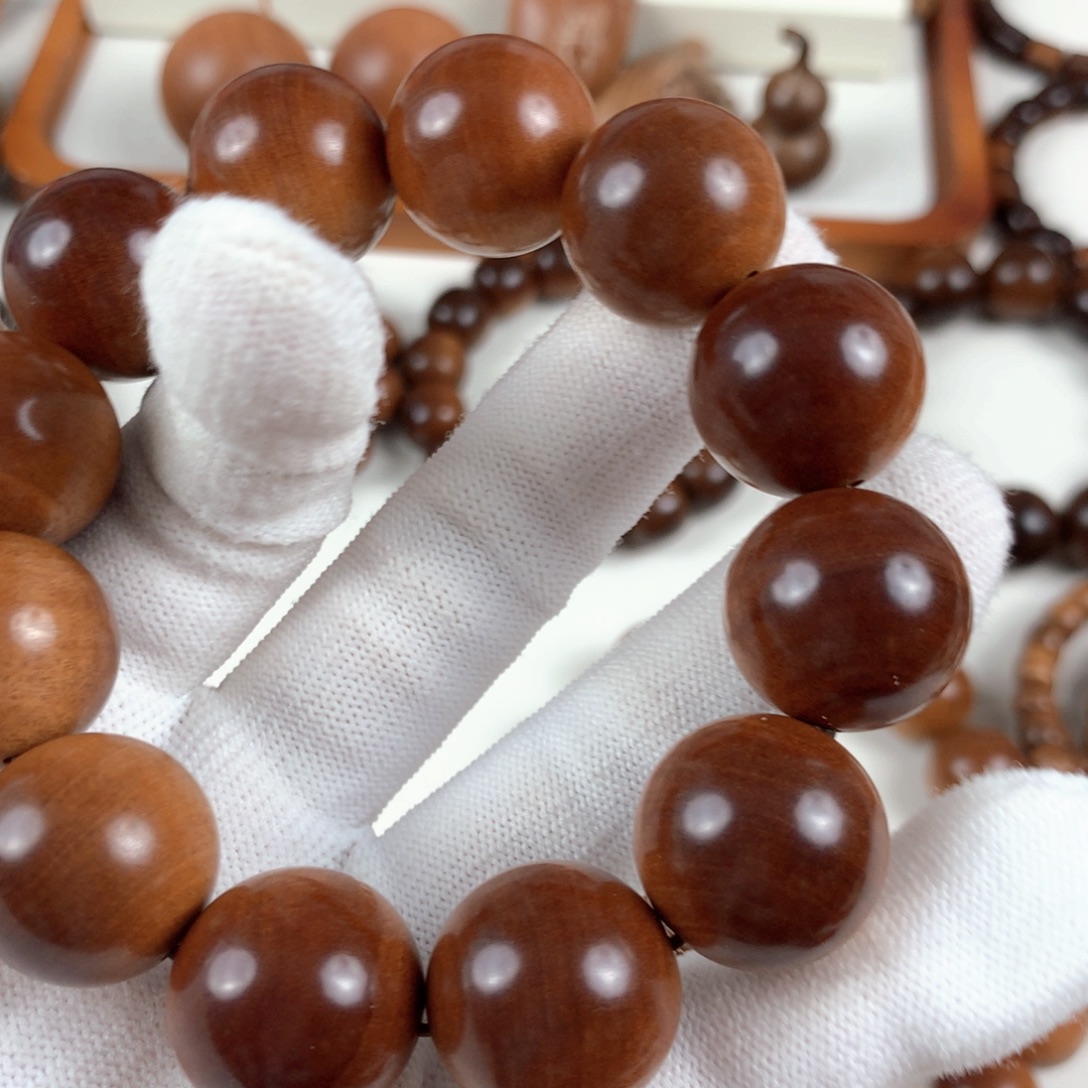 德***福木质类檀香木老山檀20.奶香