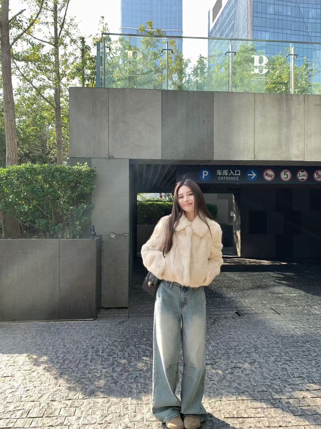 ST｜千金兔｜全真兔毛皮毛一体女2025冬新款显瘦外套短款