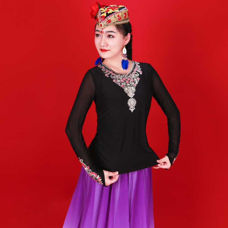 MUSE-【新疆舞蹈服】A1072M民族风广场舞新款百搭烫钻牛奶丝上衣