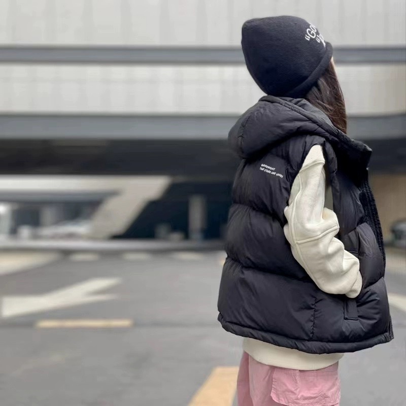 【品牌】.泰迪伙伴儿童棉马甲秋冬外穿连帽加厚马甲男女中大童