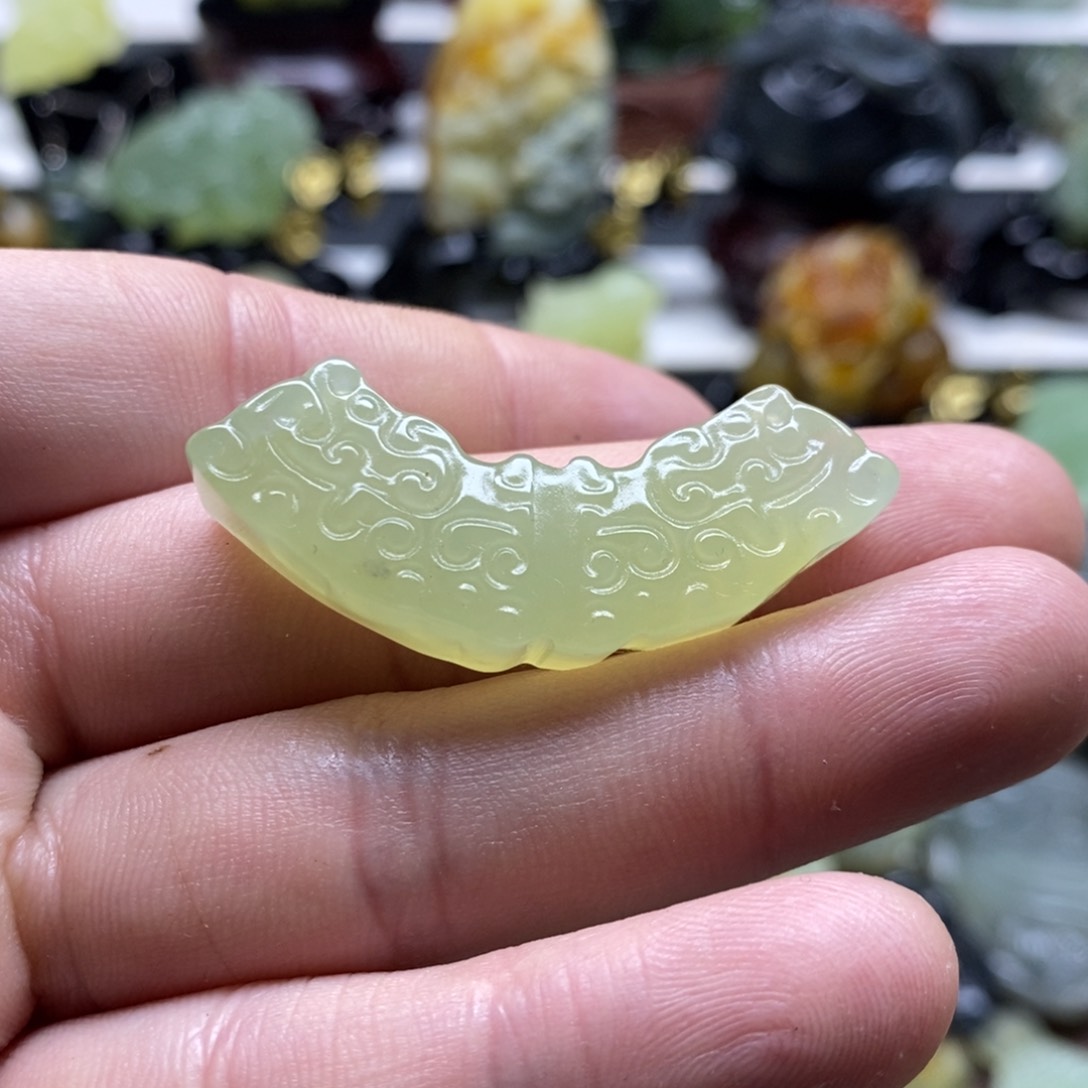 岫玉玉横吊坠未镶嵌