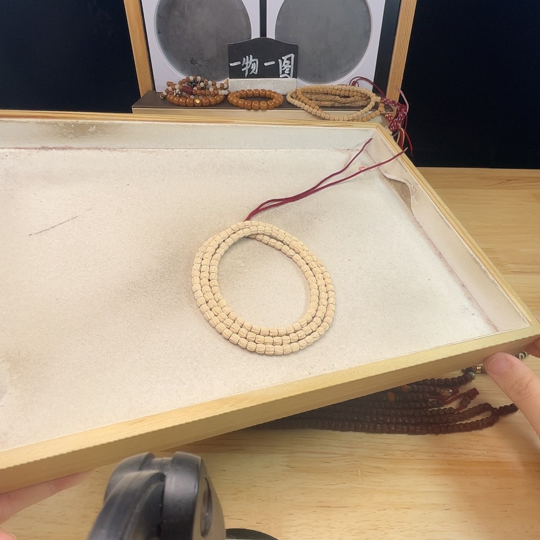 柏香籽/百香籽吊坠跌****?