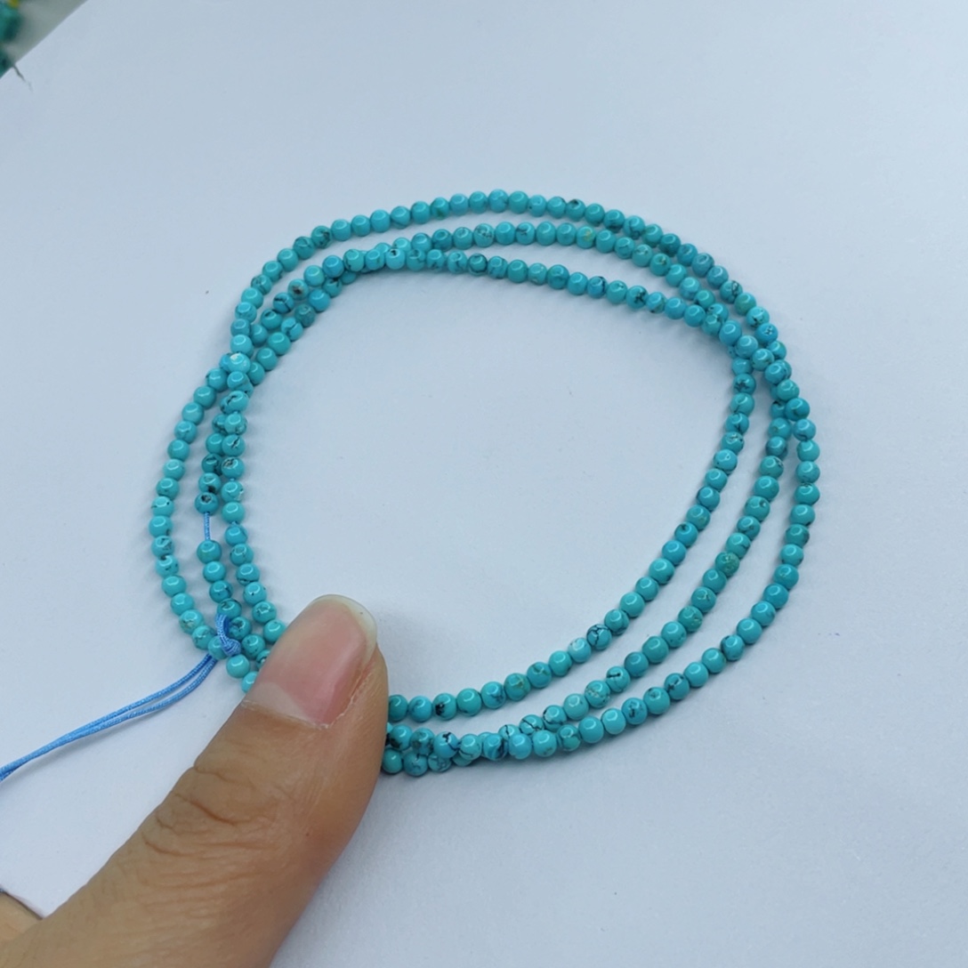 绿松石颈饰未镶嵌