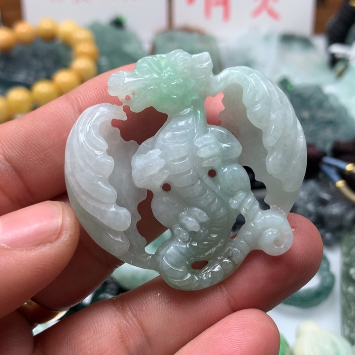 翡翠颈饰未镶嵌保真天然a货翡翠