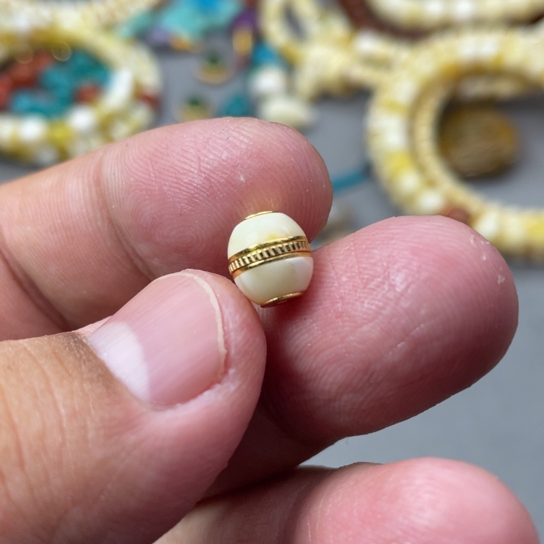 琥珀珠宝奇石未镶嵌11