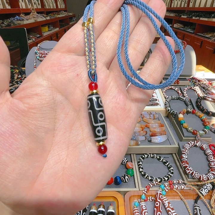 未镶嵌玛瑙/玉髓珠宝奇石