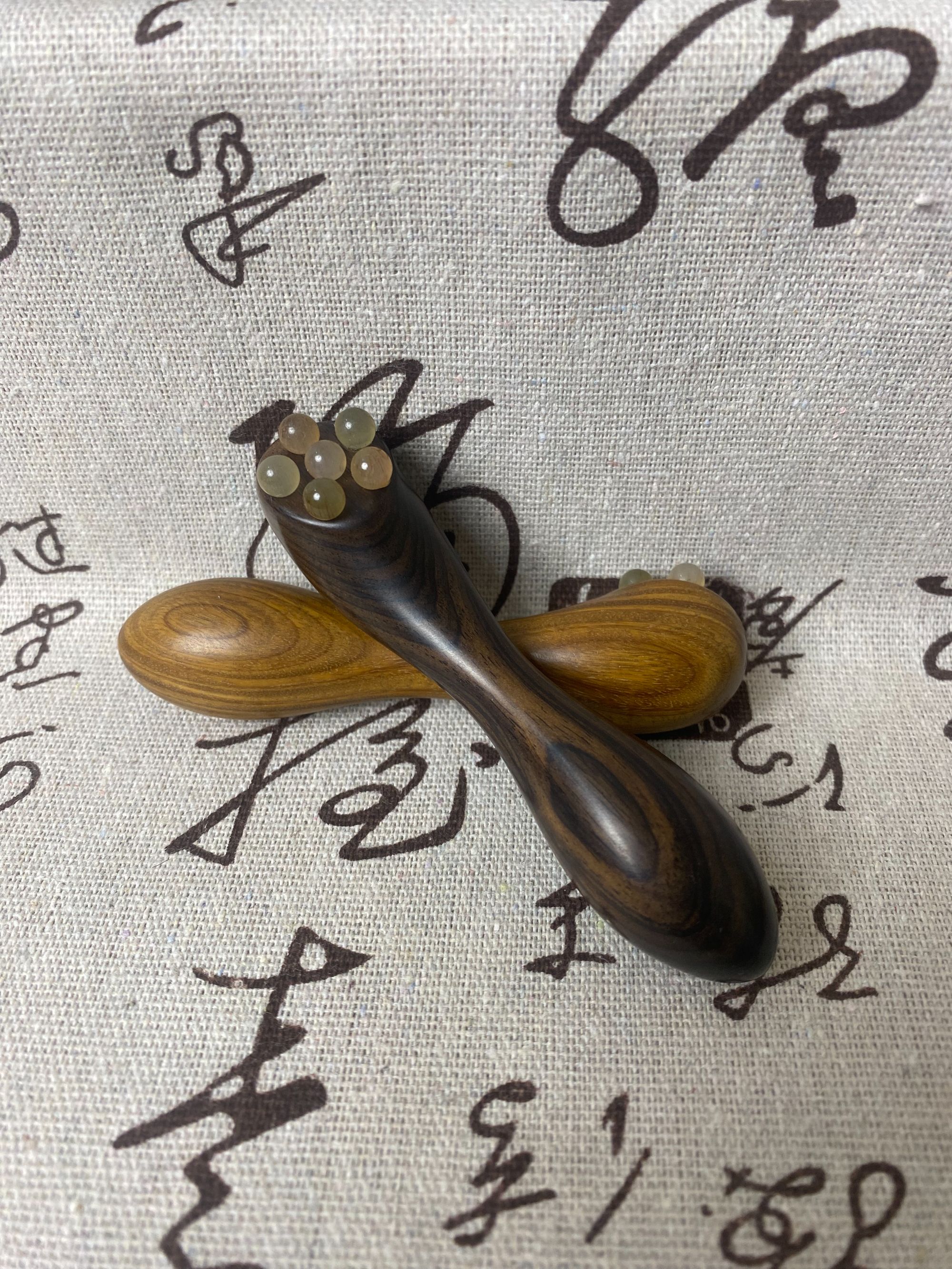 主播推荐紫光檀羊角眼部按摩拨筋棒手工家用精品按摩器按摩棒美容