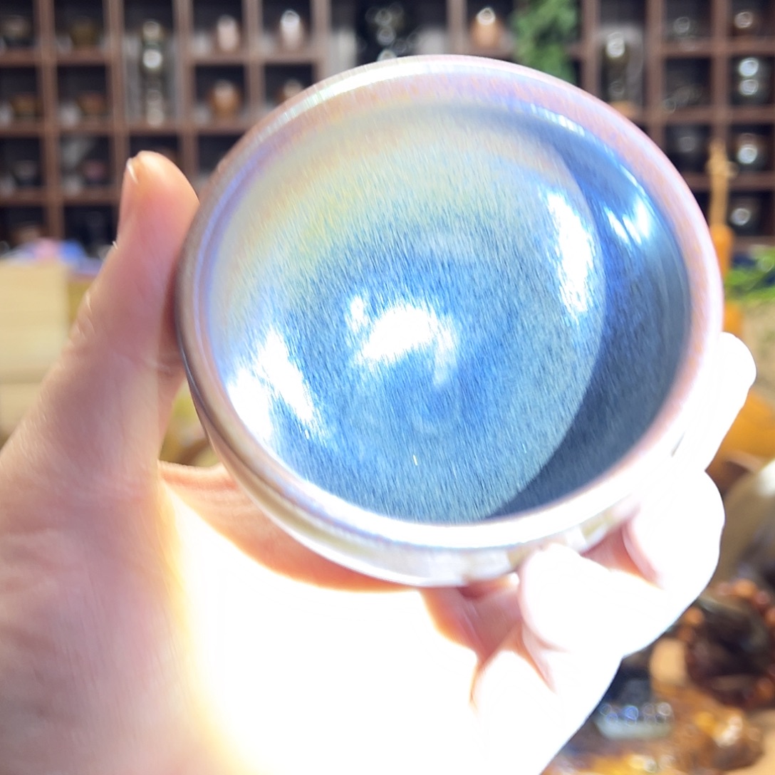 手工艺品琉璃原矿原釉建盏主人杯，将军器型。