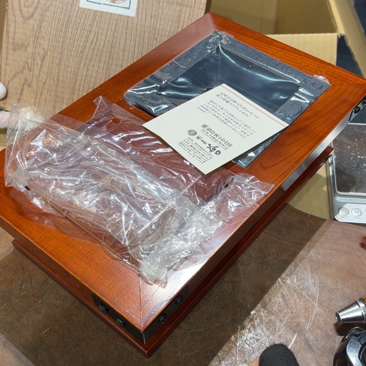 瓷器周边默认瑕疵1