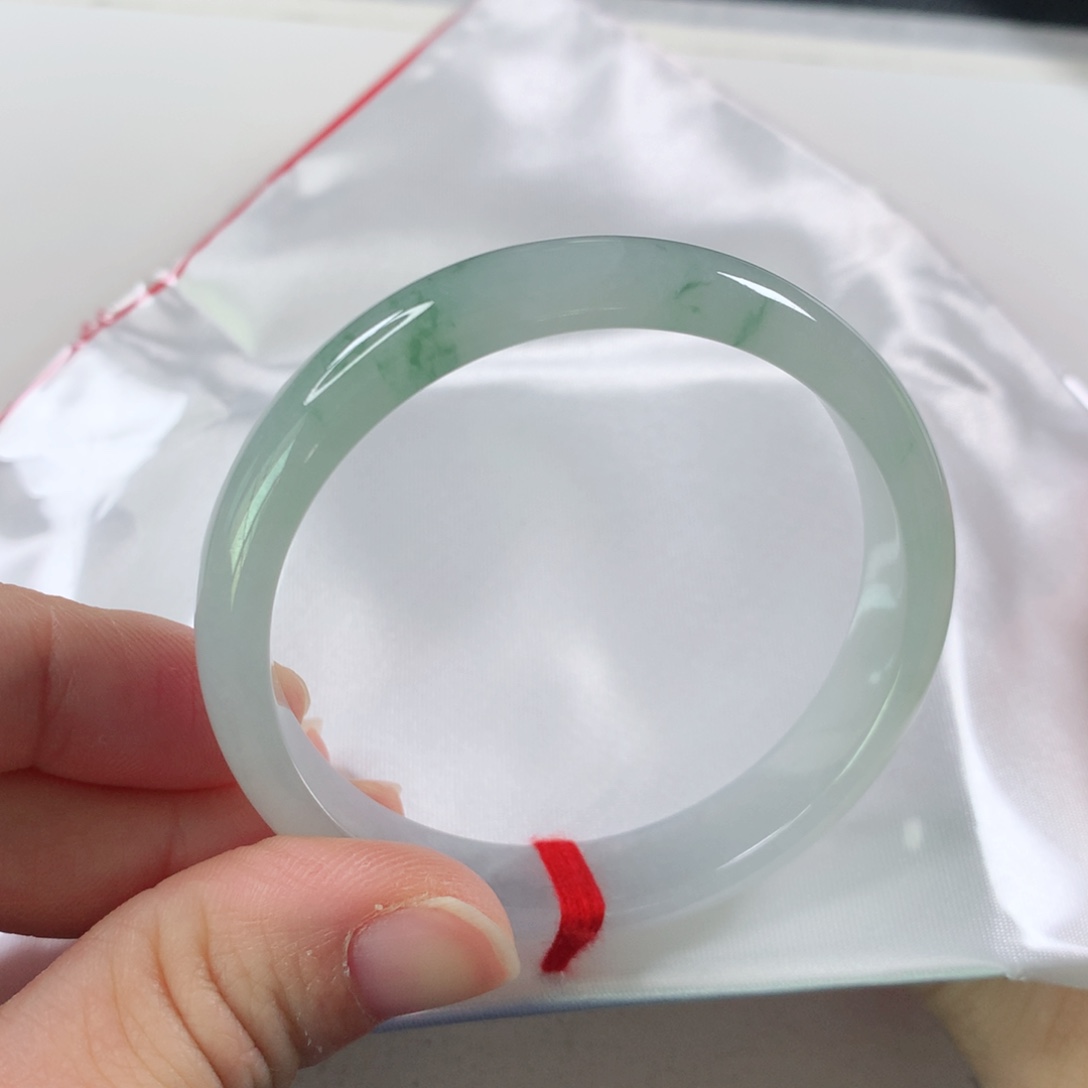 未镶嵌手镯翡翠215