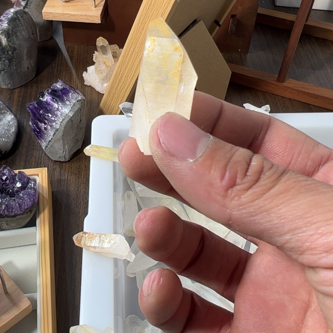 水晶天然水晶，默认微瑕未镶嵌喵*人