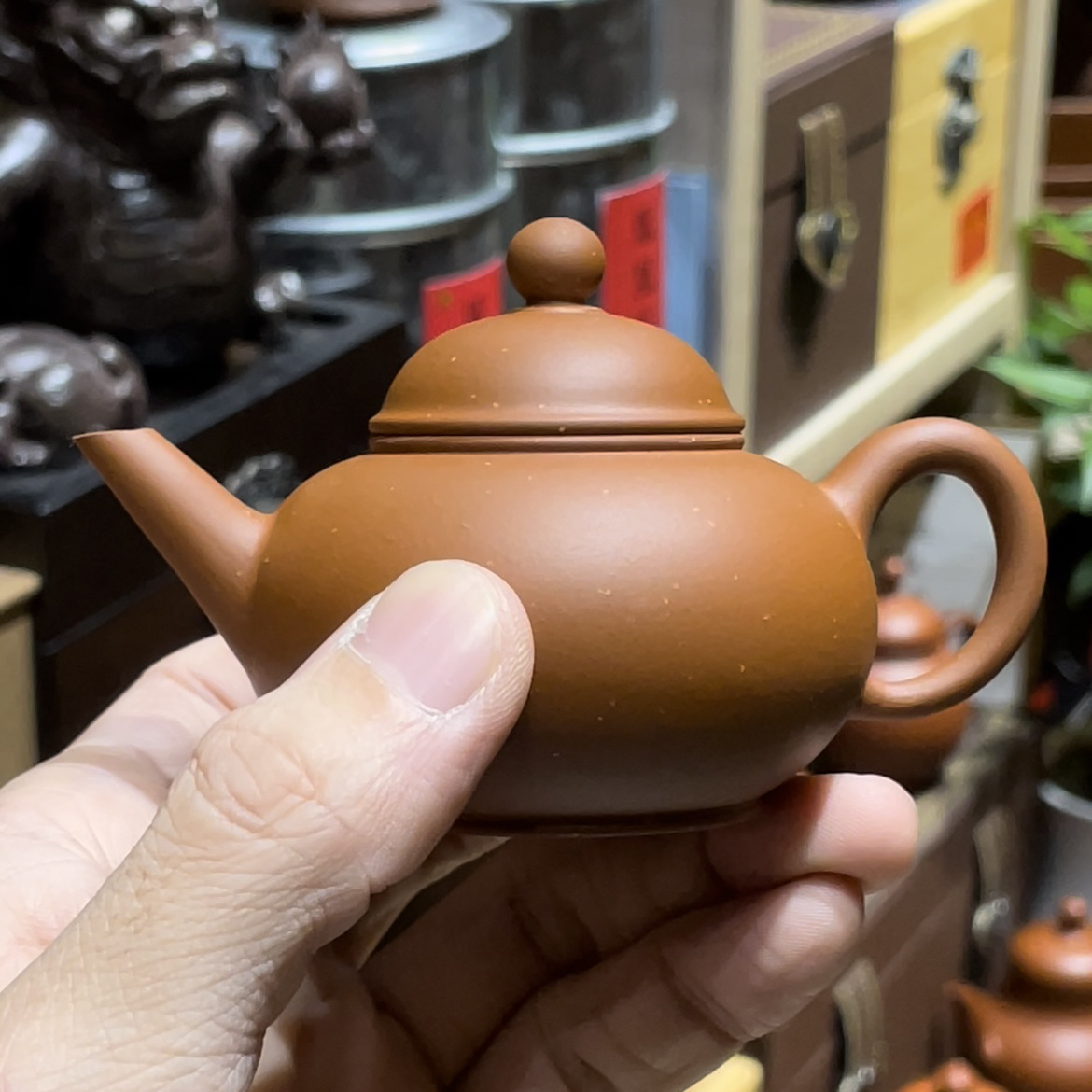 吴培东鸡蛋黄调砂，水平壶约80cc