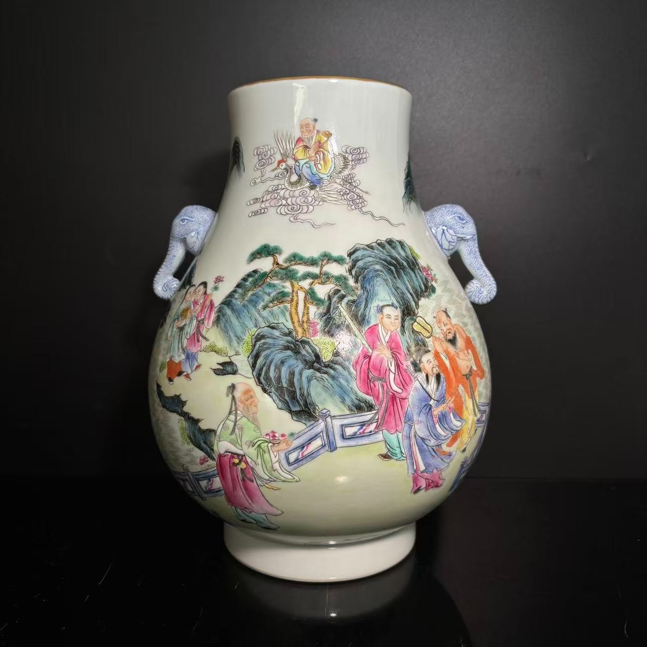 Lot40-粉彩双象耳瓶-大清乾隆年制款H:26-BJ12090065001155