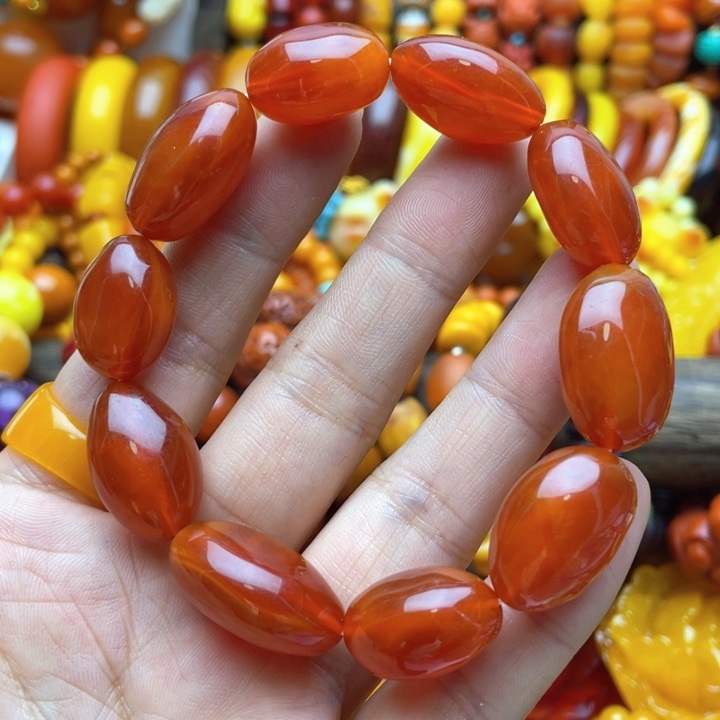 树脂制品39号红色手串