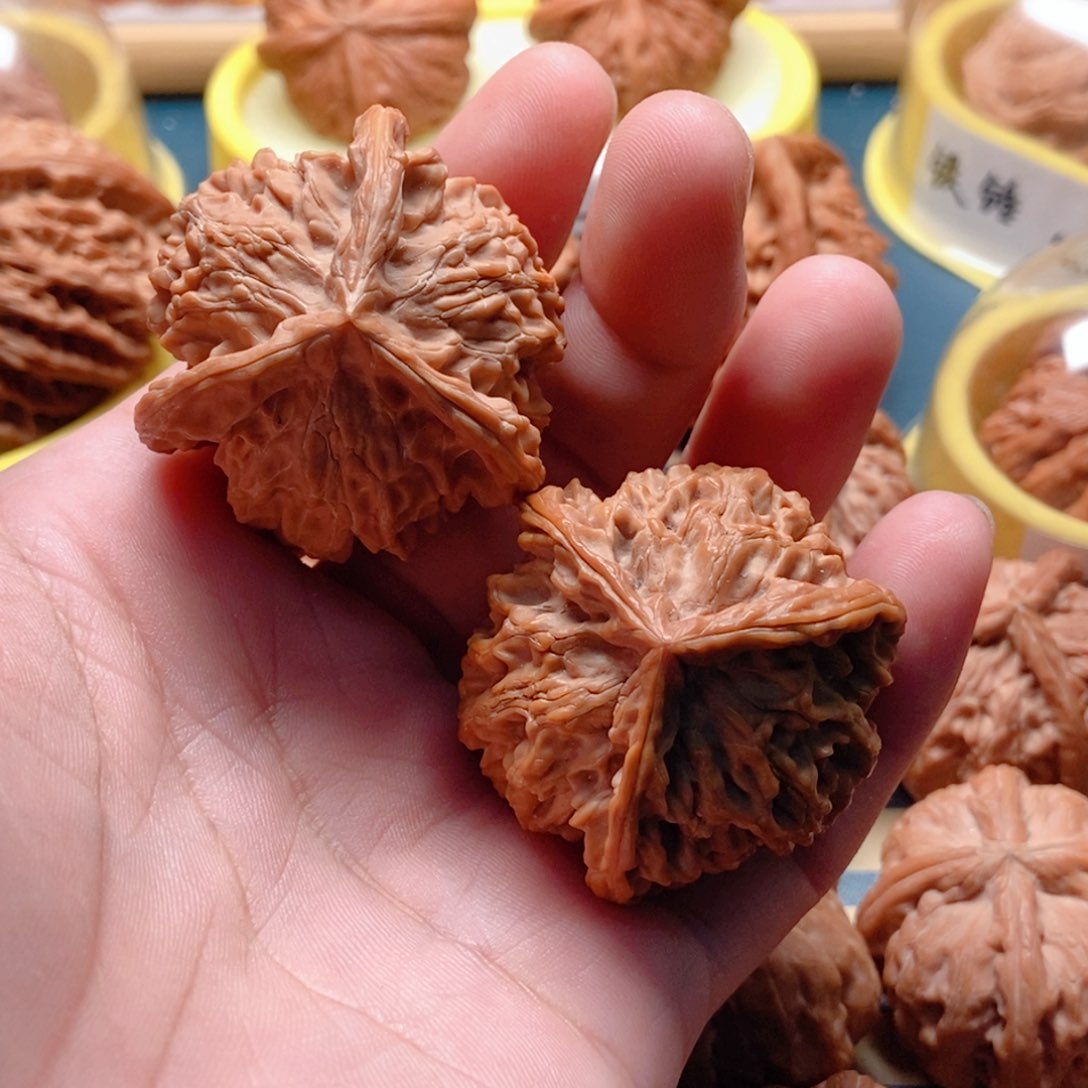 文玩核桃把件?****ᵒ盘山三棱